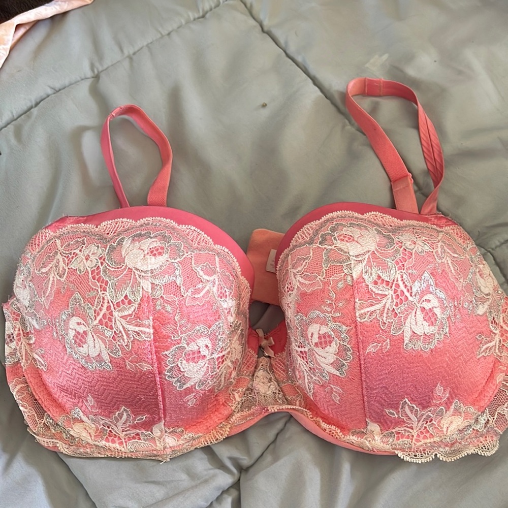Victoria Secret bra